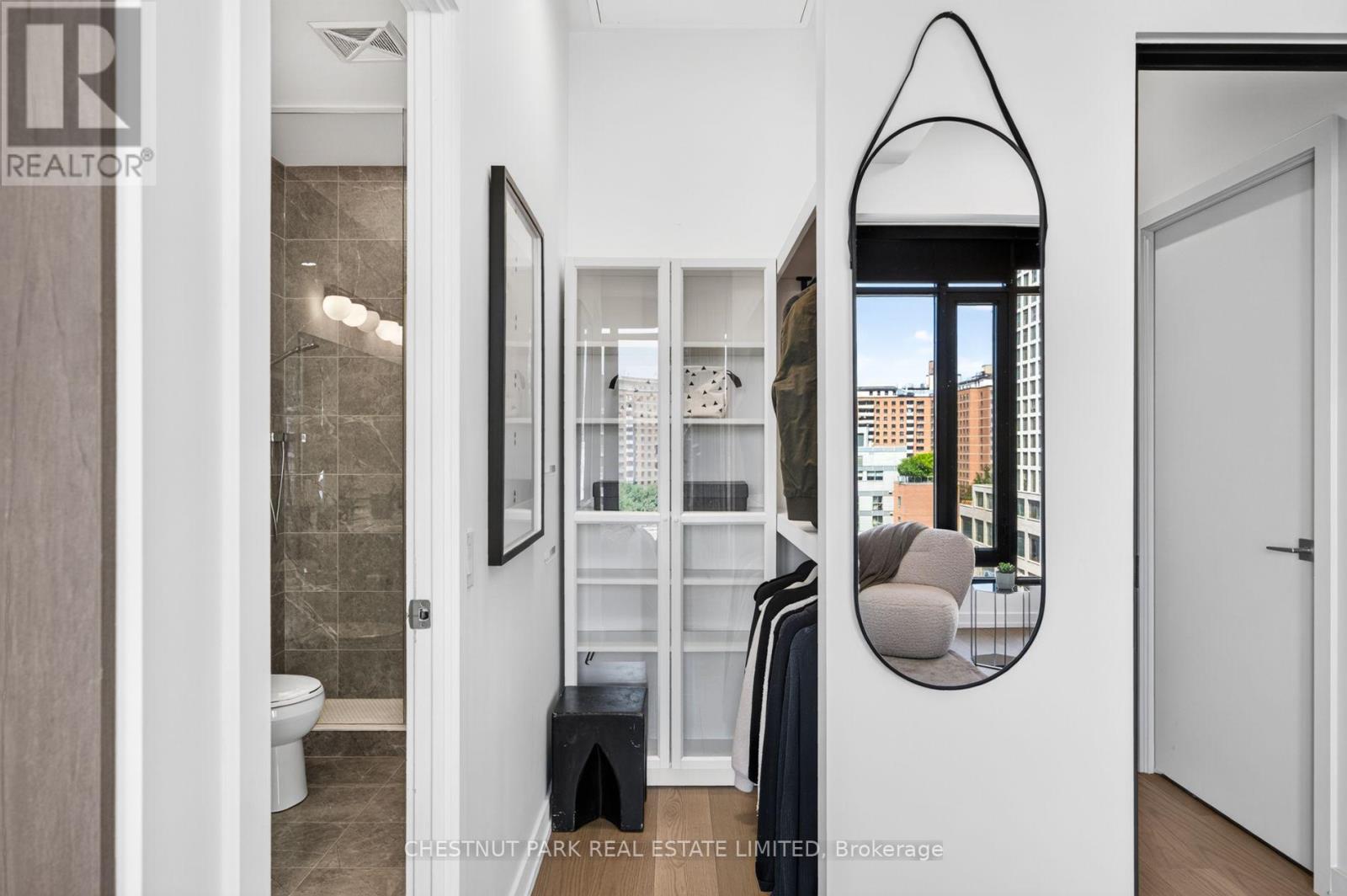 #902 55 ONTARIO STREET - Image 11