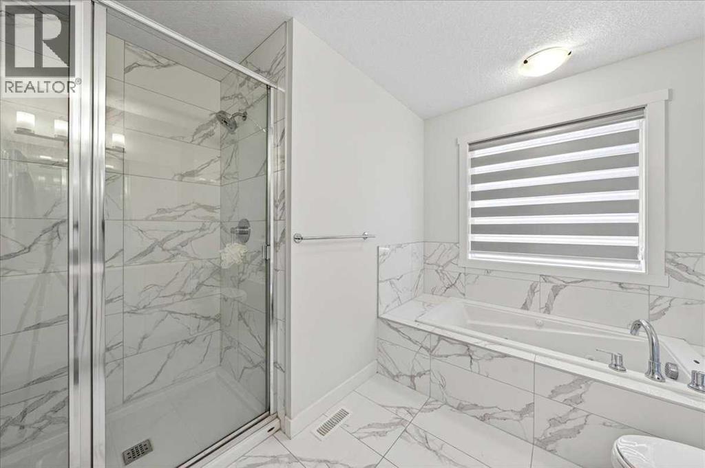 44 Saddlestone Way NE - 32