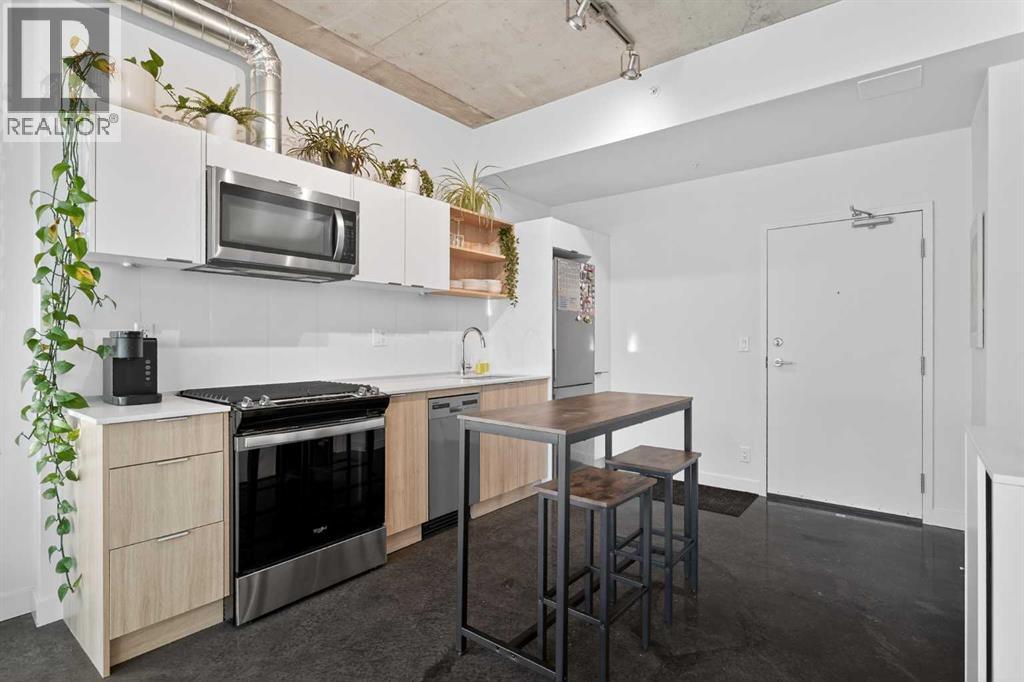 #203 1319 14 Avenue SW - 11