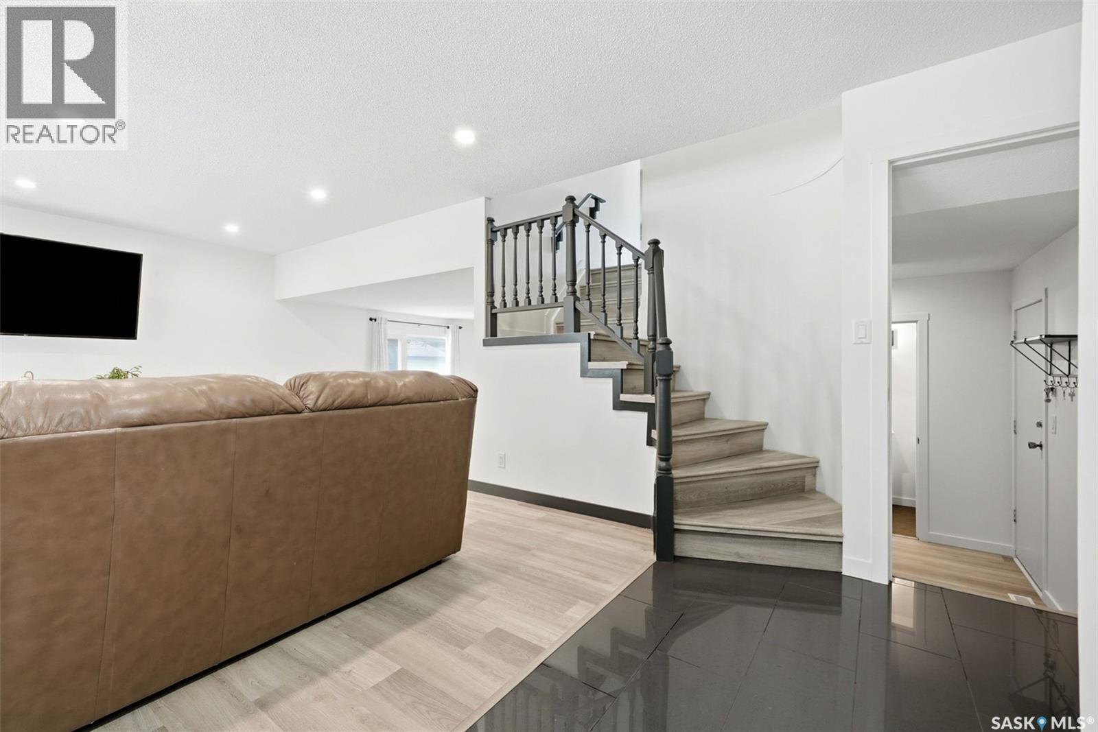 3620 King STREET - Image 4
