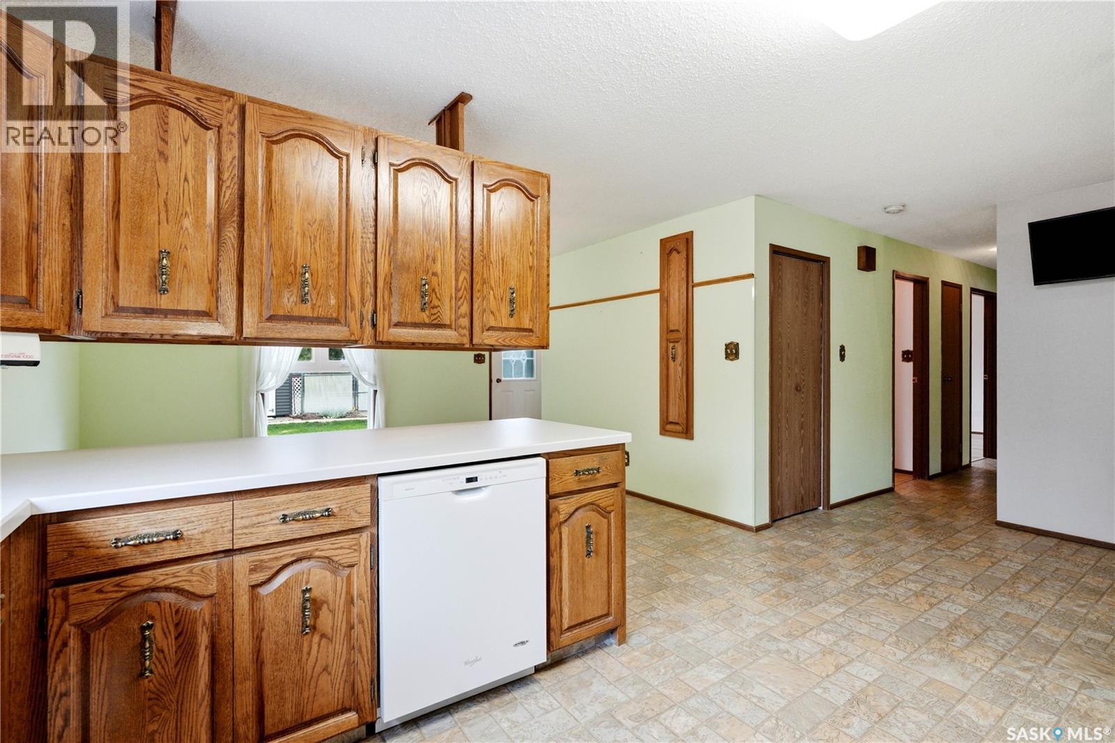 705 Main STREET - 12