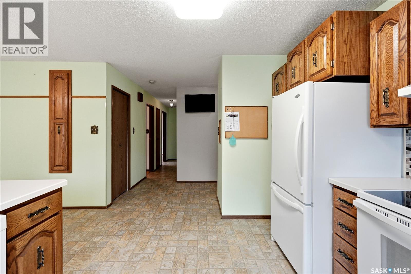 705 Main STREET - 13