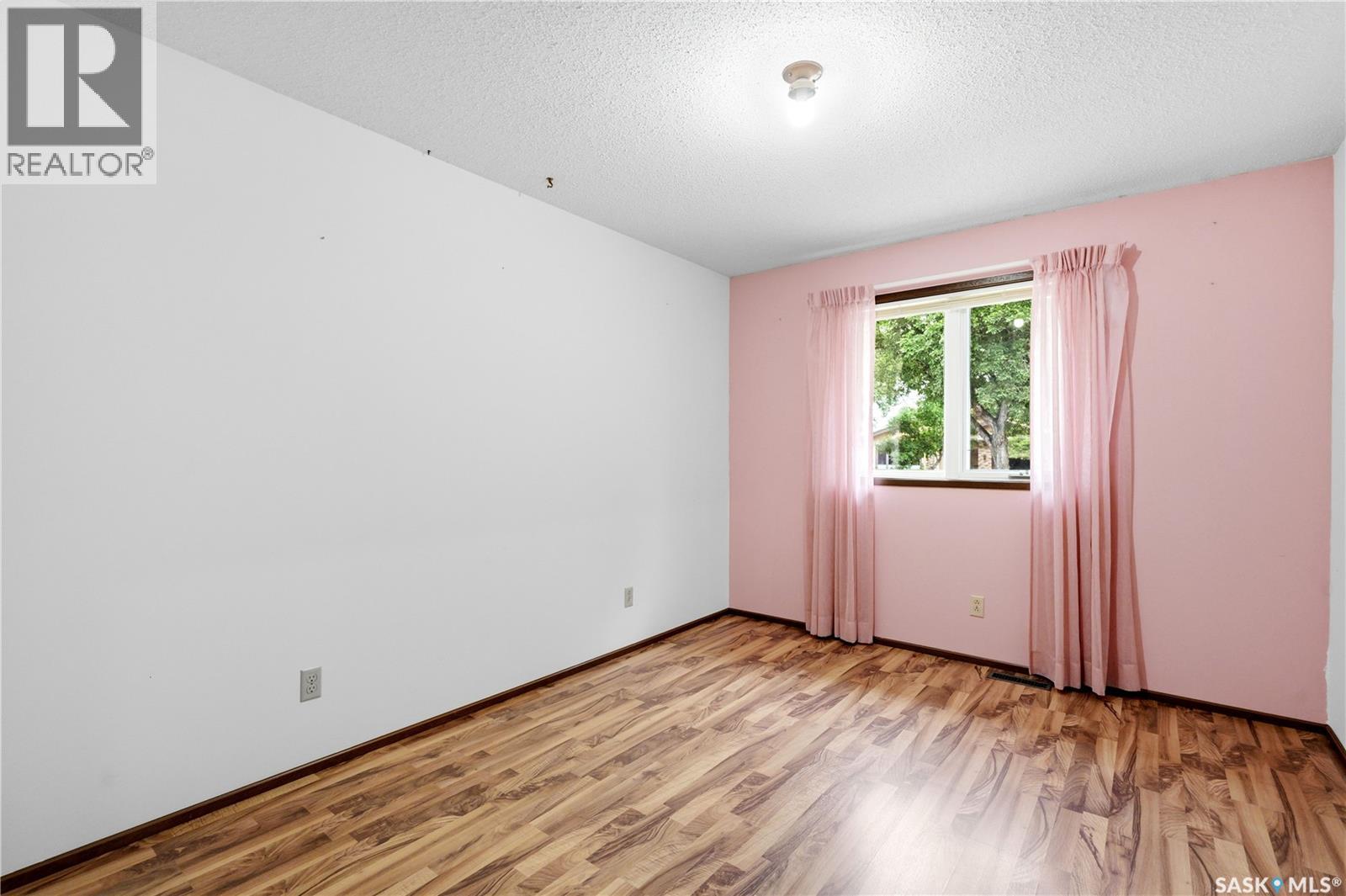 705 Main STREET - 25