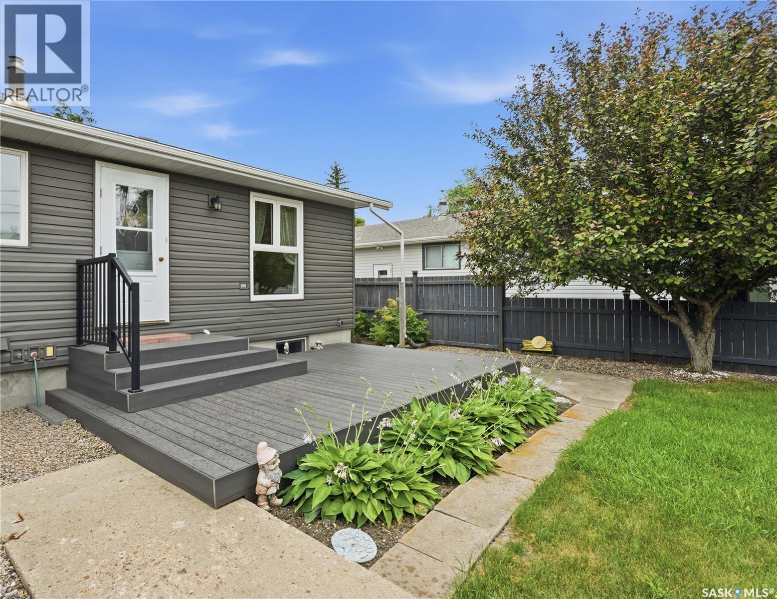 705 Main STREET - 46