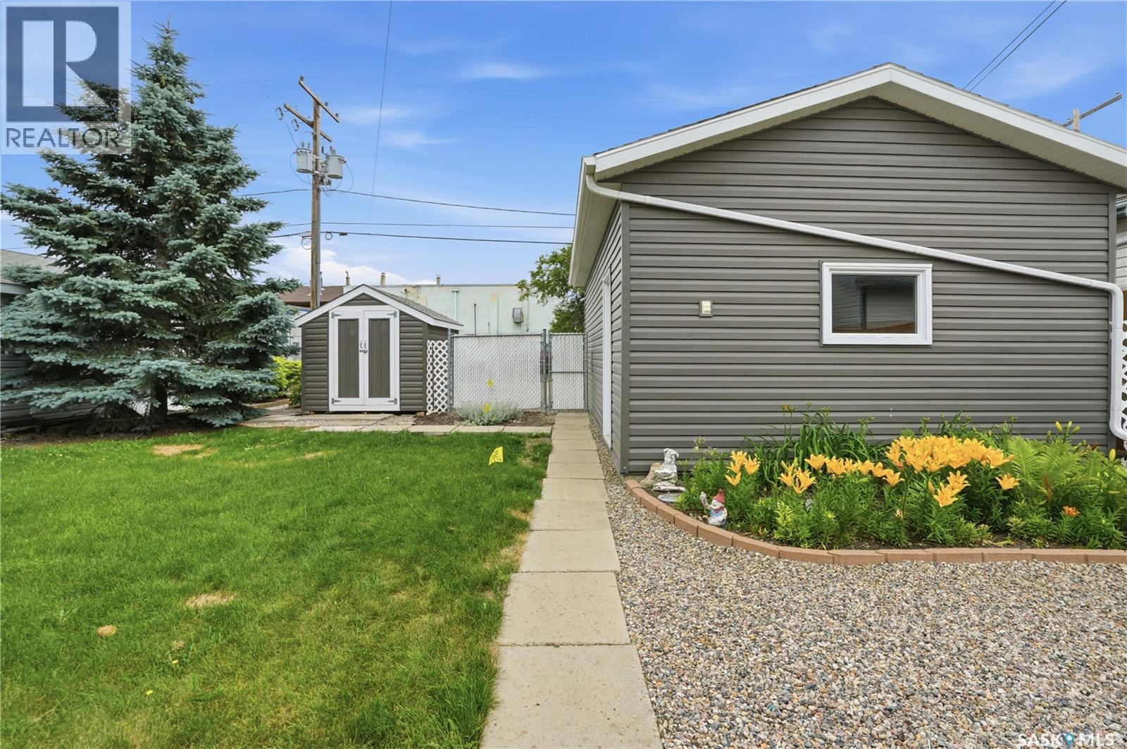 705 Main STREET - 51