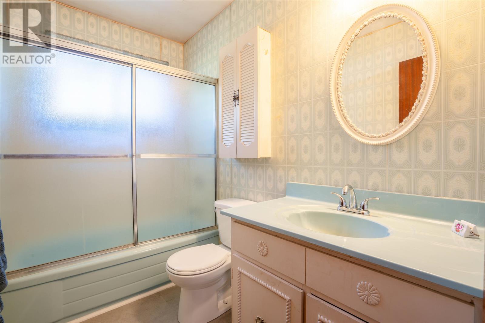 154 Chambers AVE - 13