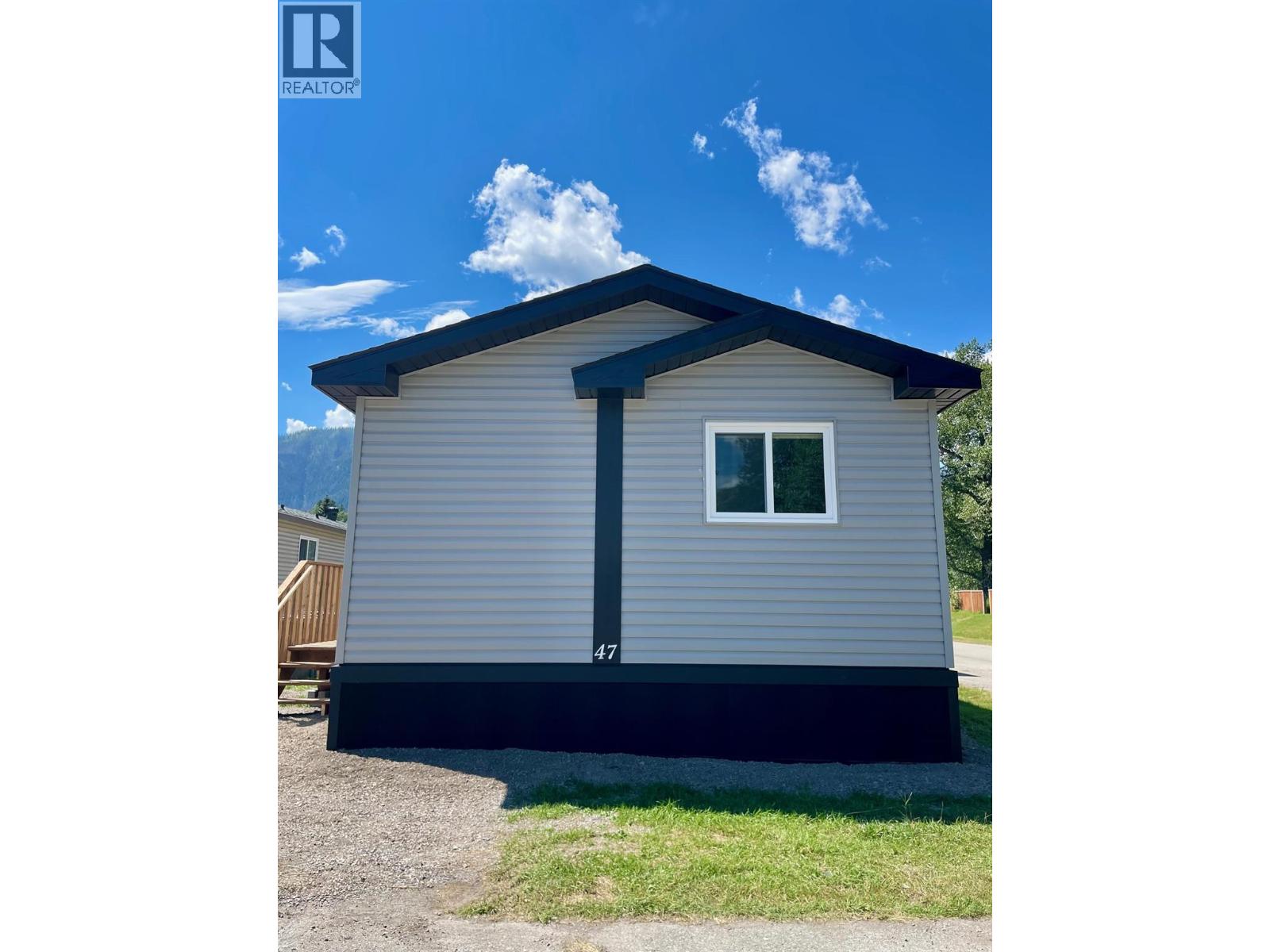 #47 100 Aspen Drive - 1