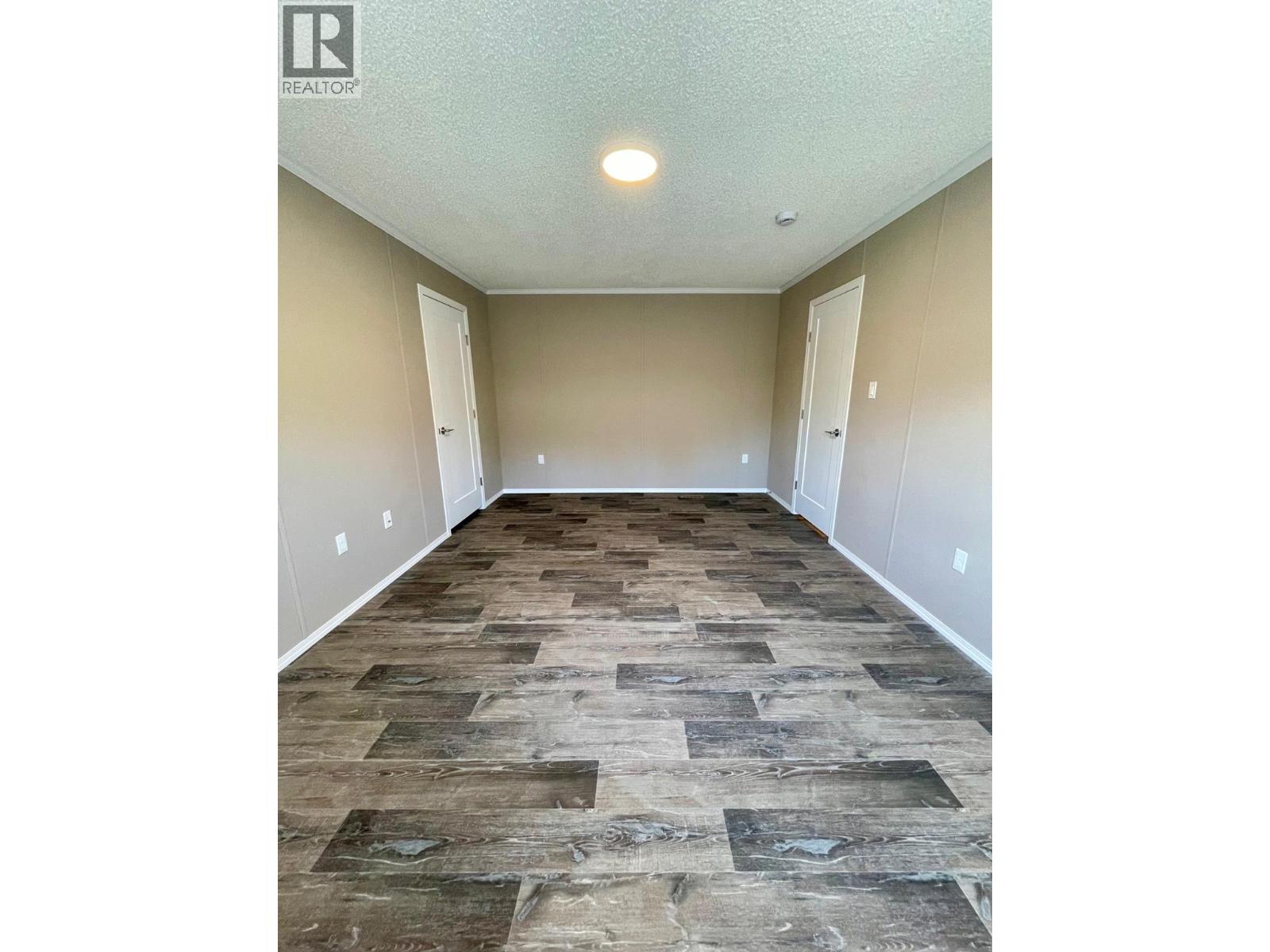 #47 100 Aspen Drive - 12