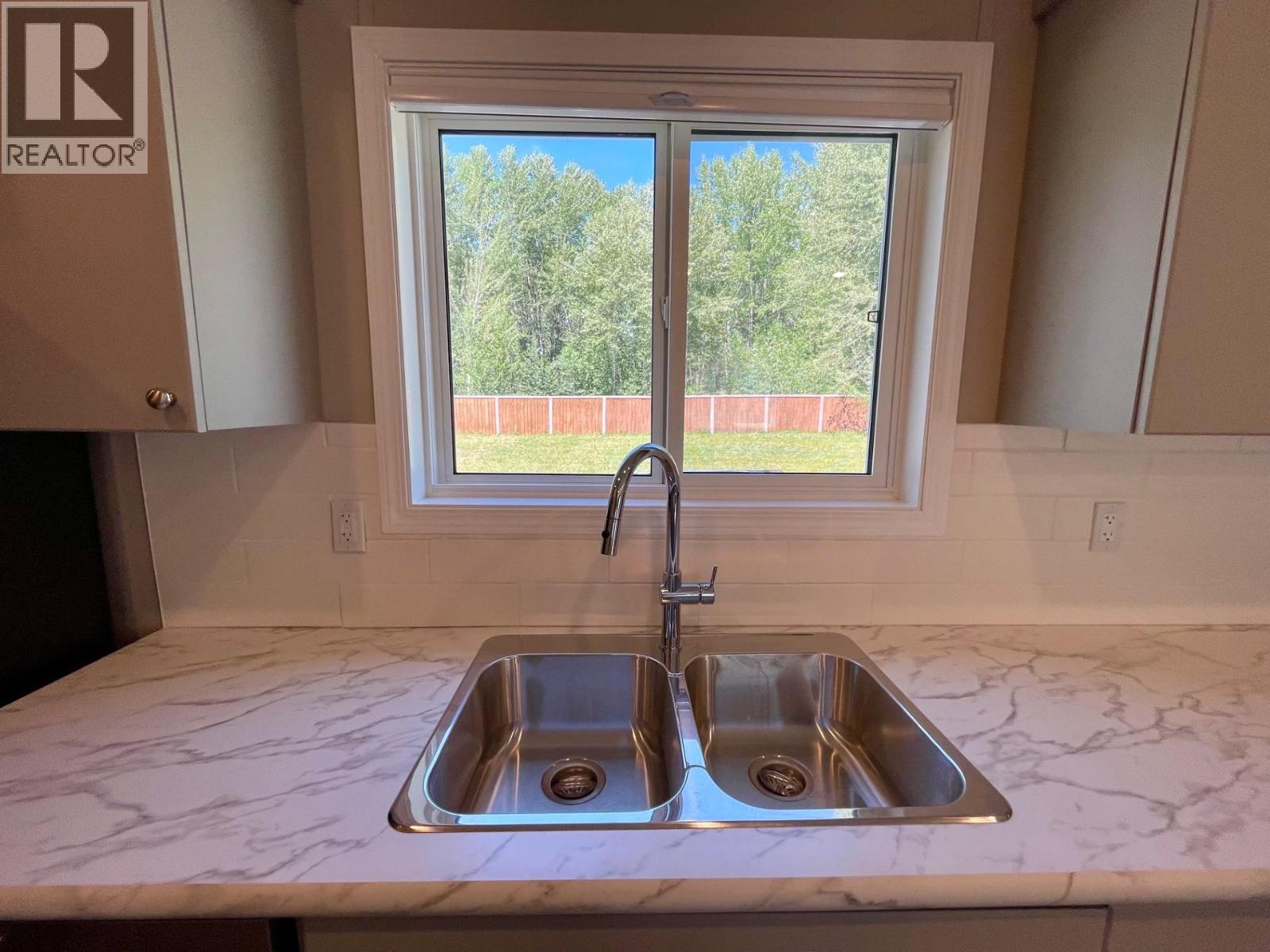 #47 100 Aspen Drive - 4