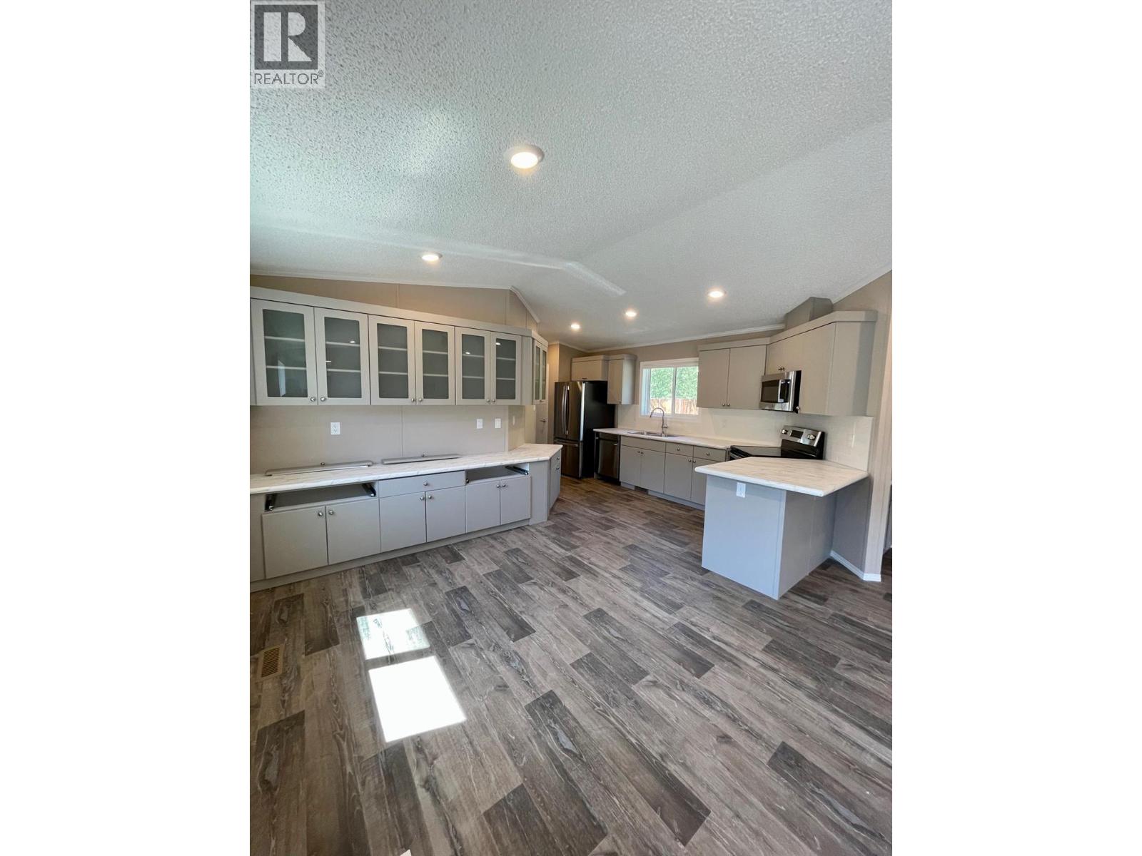 #47 100 Aspen Drive - 7