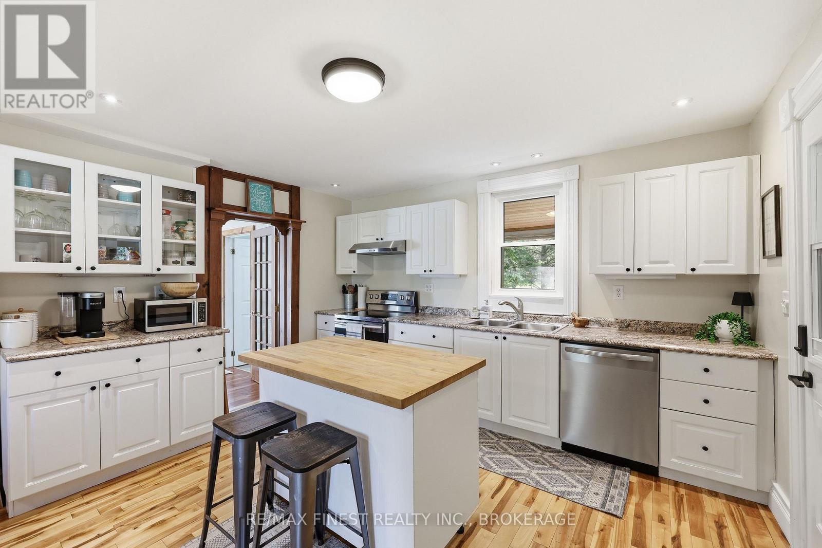 402 JONES FALLS ROAD - 16