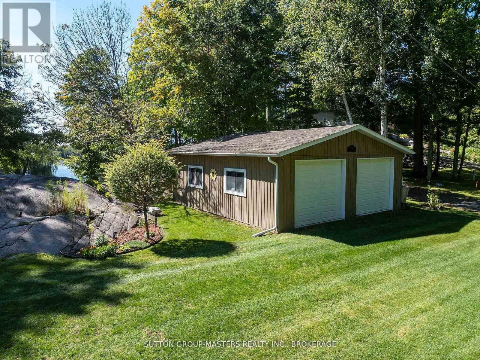 802 MAPLE ROCK LANE - 4