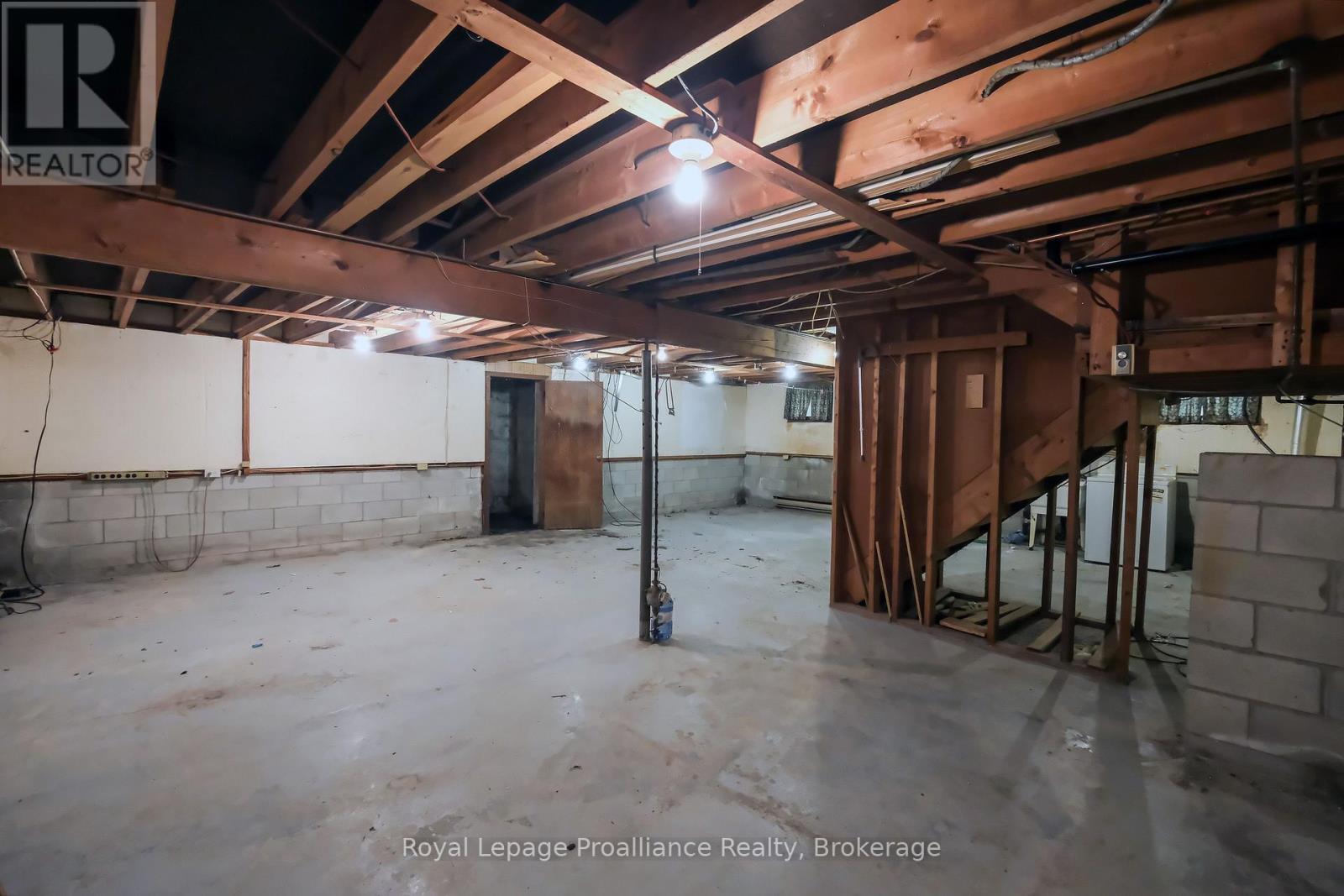 96 PRINCE EDWARD STREET - Image 14