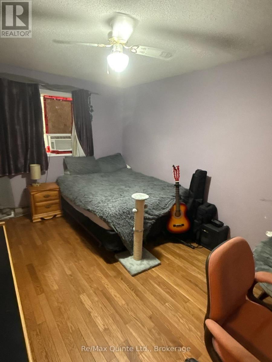94 GRENVILLE PARK DRIVE - 13
