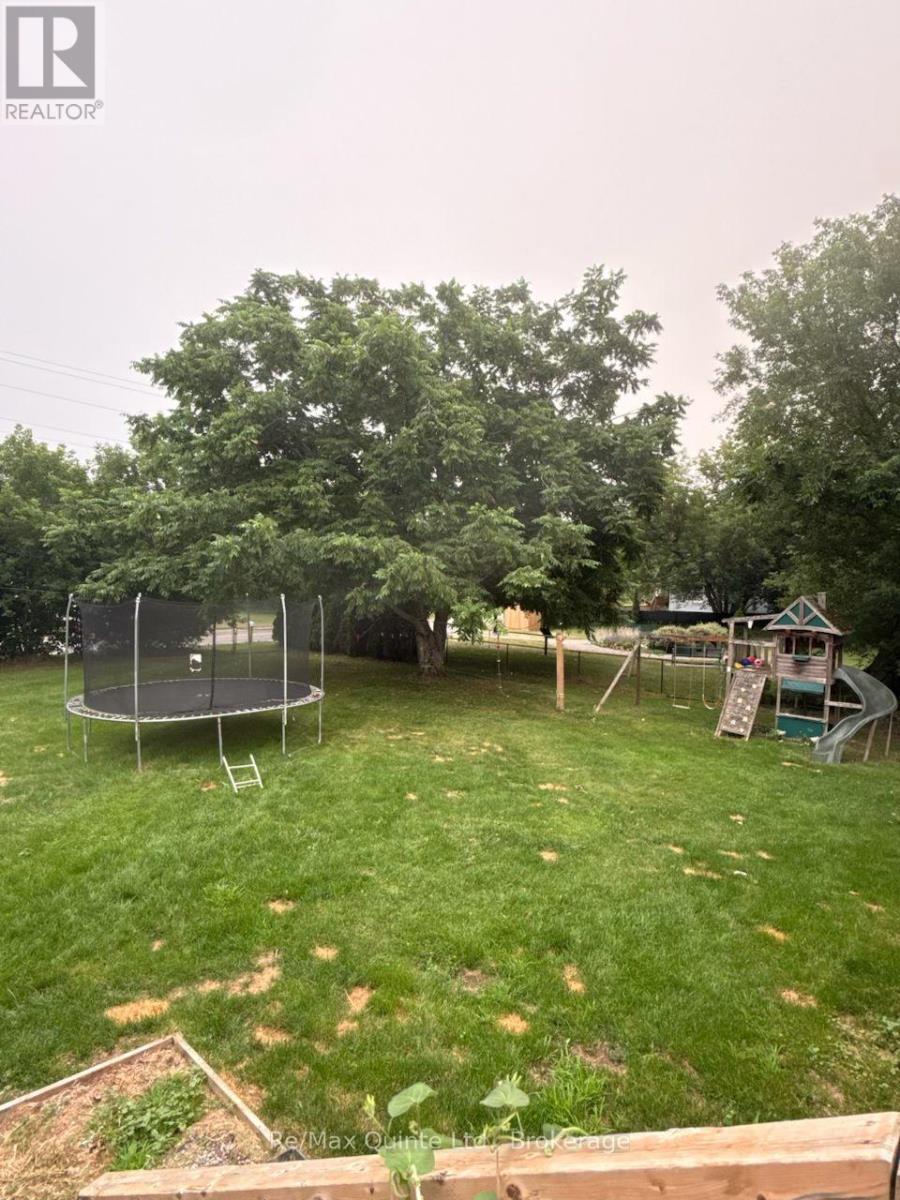 94 GRENVILLE PARK DRIVE - 19