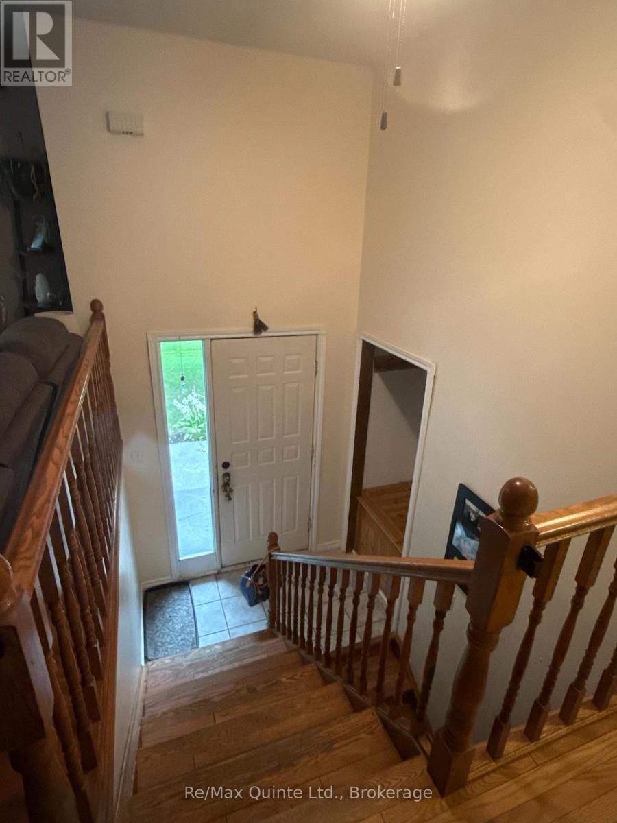 94 GRENVILLE PARK DRIVE - 8
