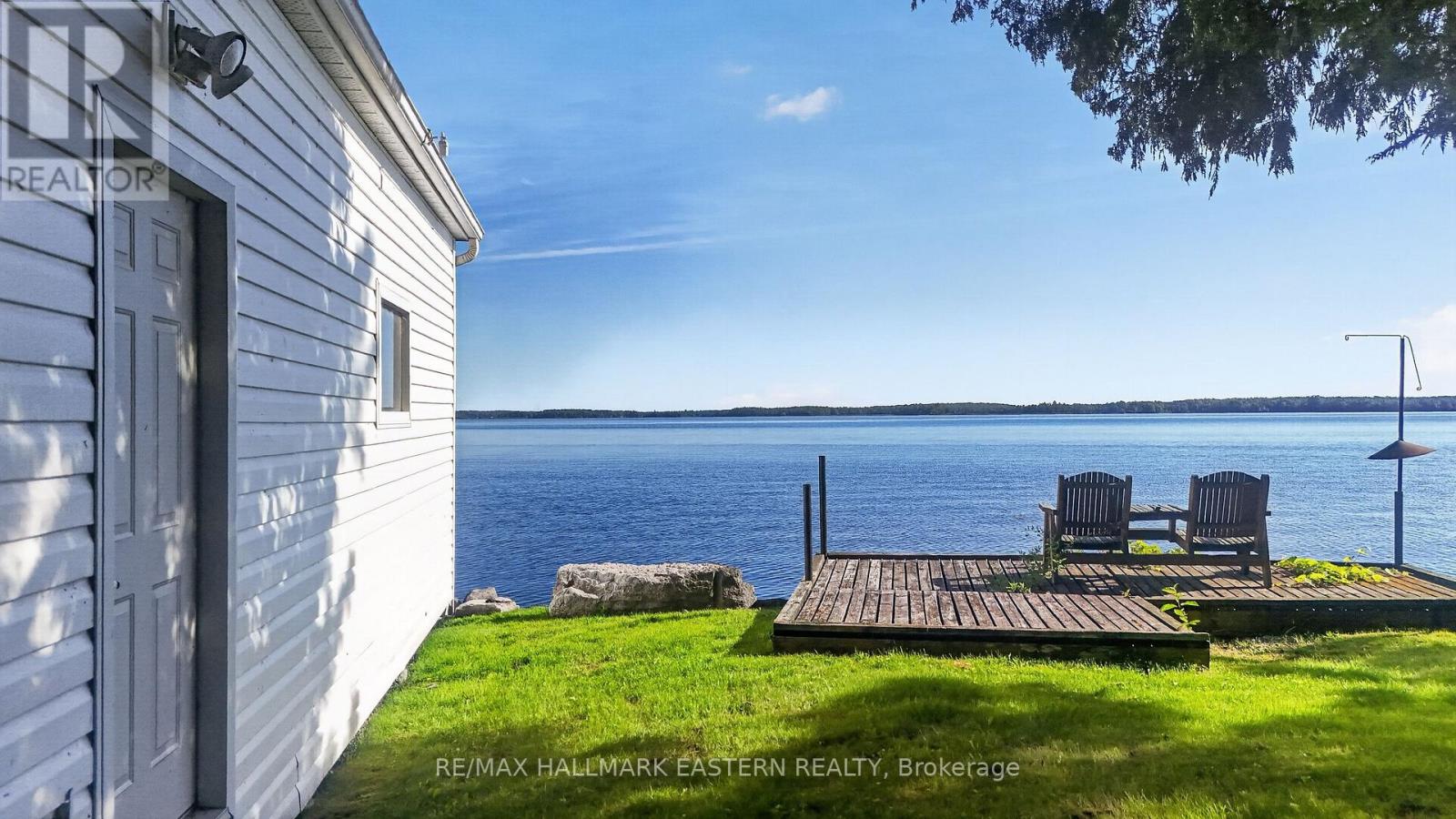 734 DUFFUS DRIVE - 16