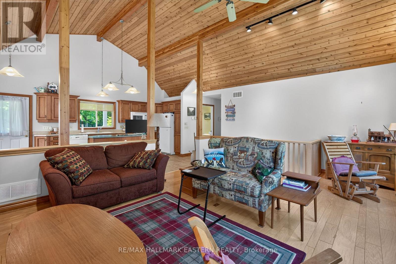 734 DUFFUS DRIVE - 26