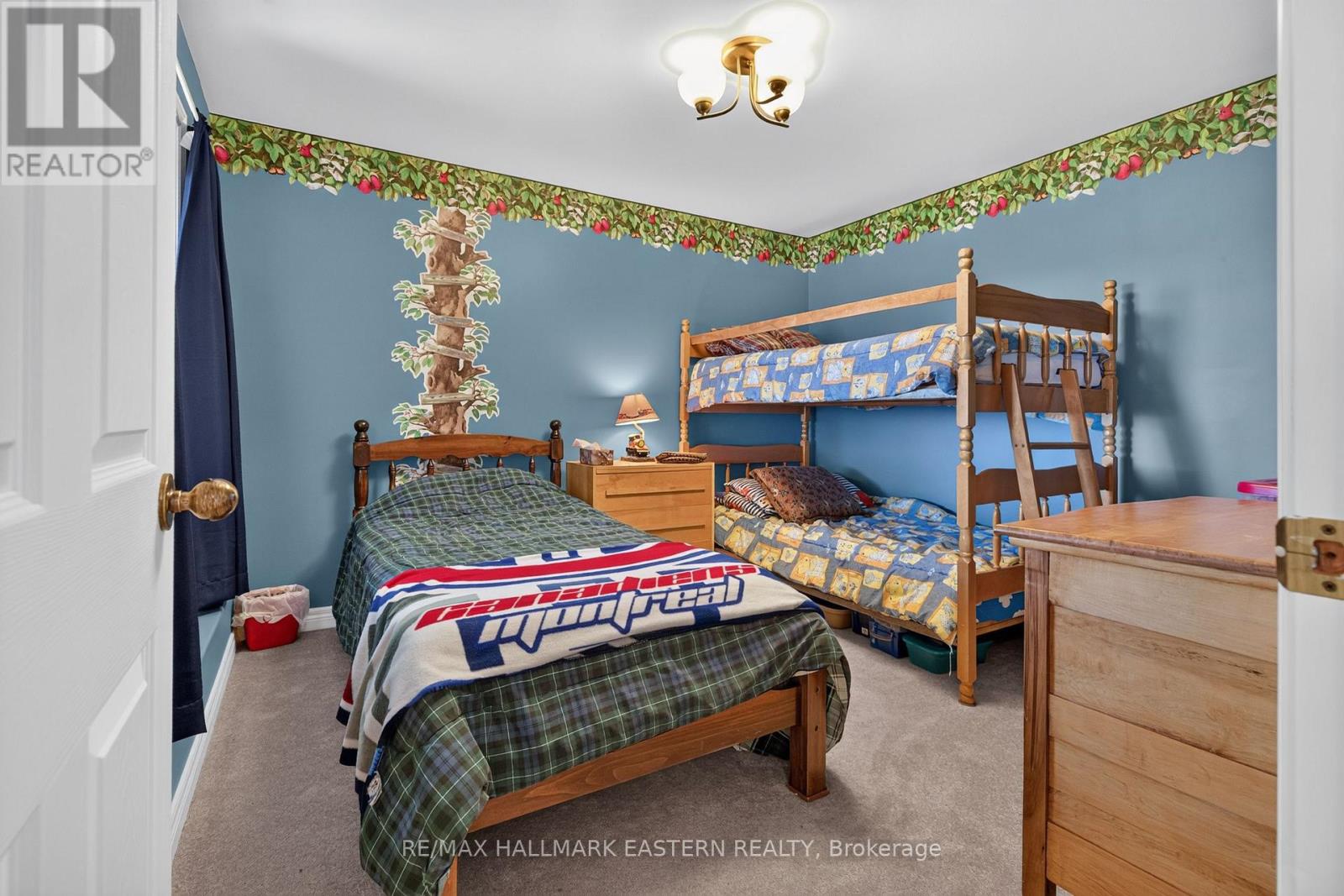 734 DUFFUS DRIVE - 39