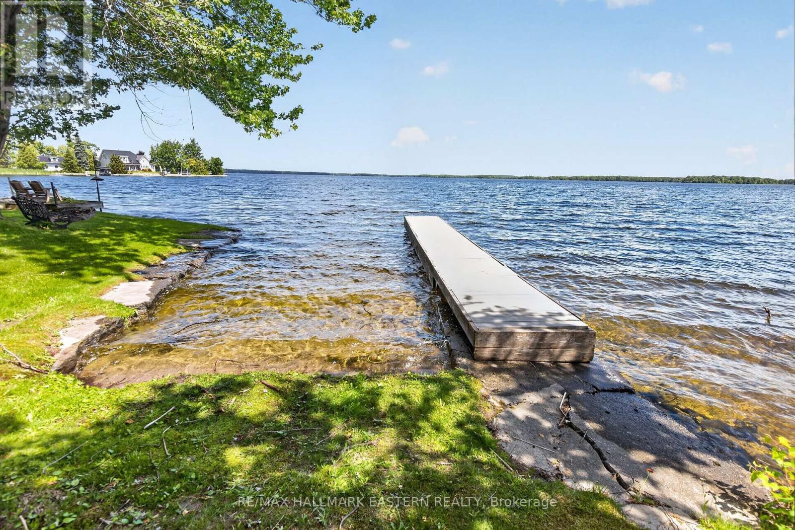 734 DUFFUS DRIVE - 44