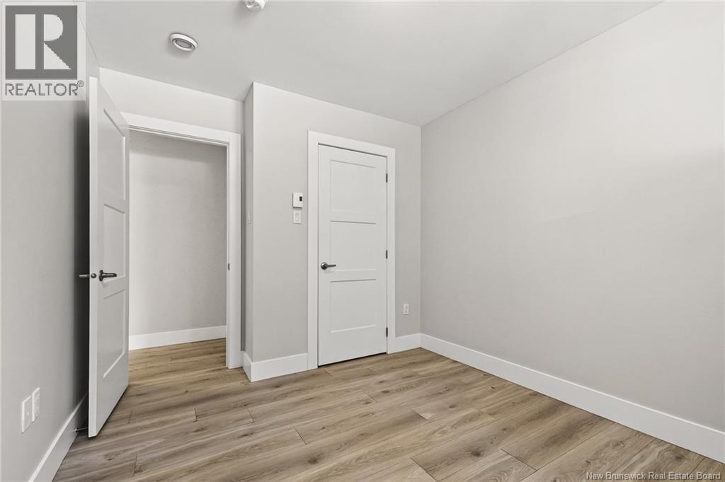 151-157 rue Des Erables Street - 27