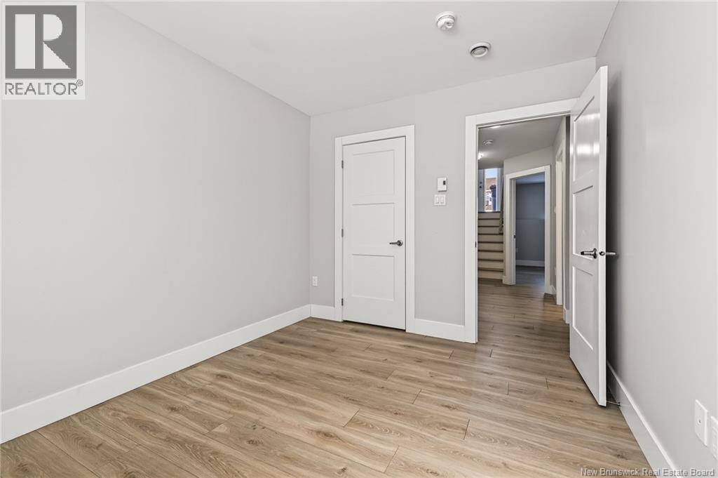 151-157 rue Des Erables Street - Image 25