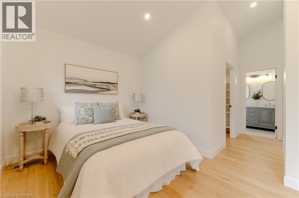 37 BARNES Avenue - 21