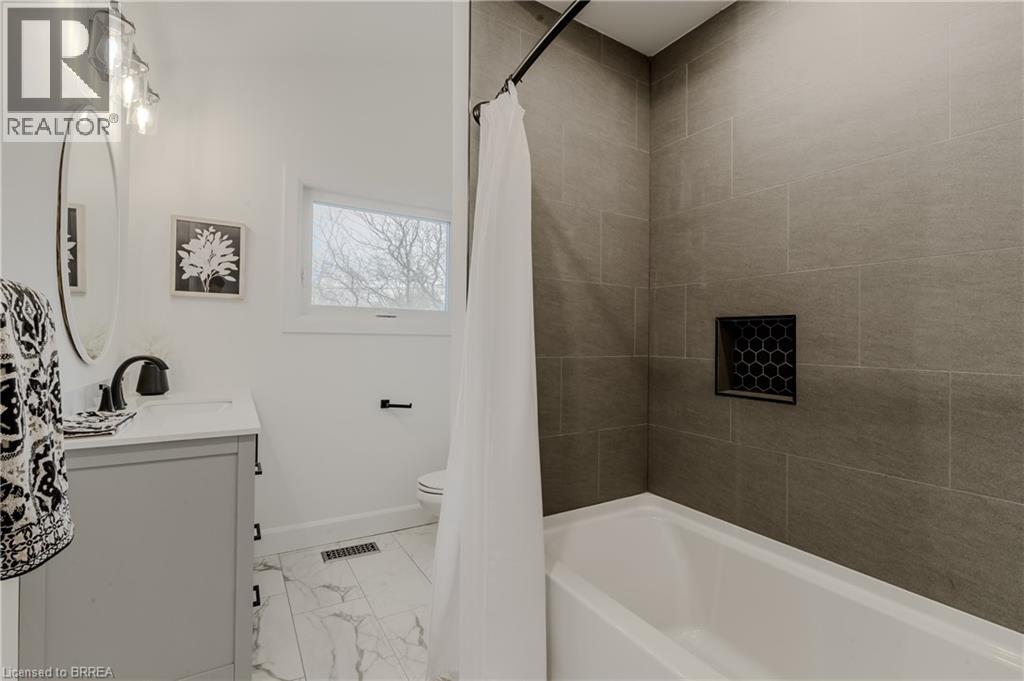 37 BARNES Avenue - 28
