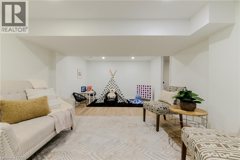 37 BARNES Avenue - 31