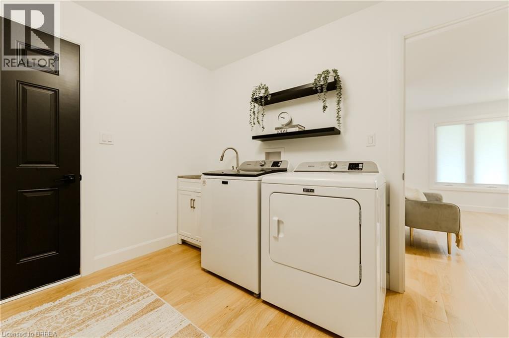 37 BARNES Avenue - 16