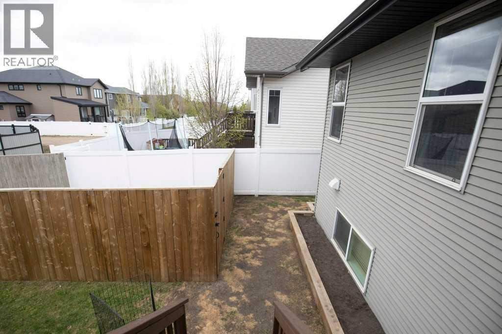 124 Vincent Close - 12