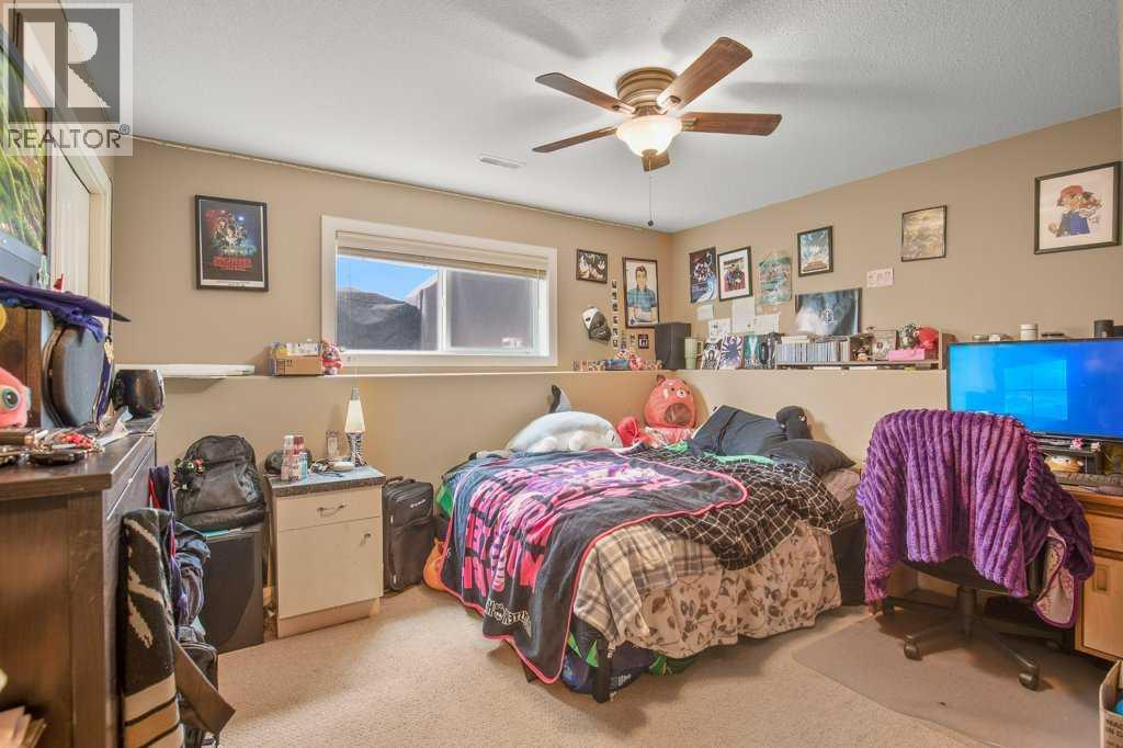 124 Vincent Close - 34