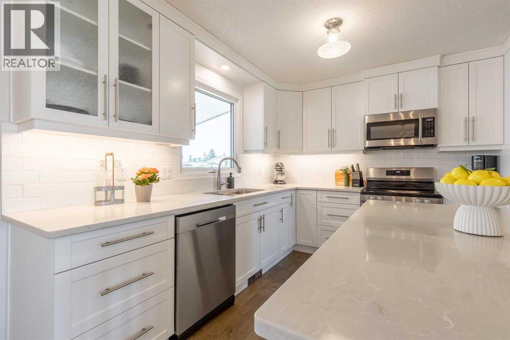 3806 20 Avenue S - 10