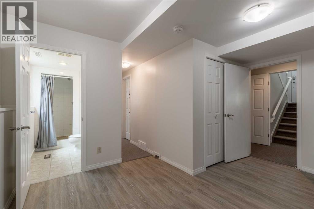 3806 20 Avenue S - 23