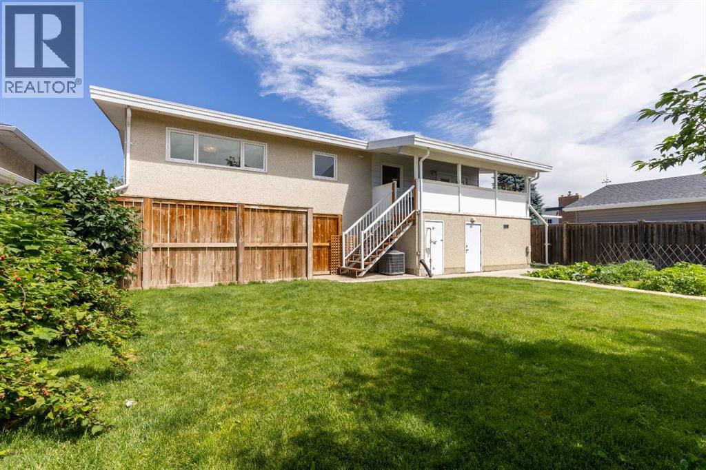 3806 20 Avenue S - 36