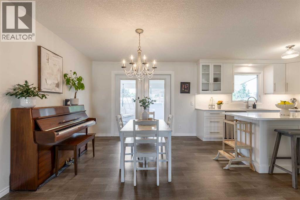 3806 20 Avenue S - 11