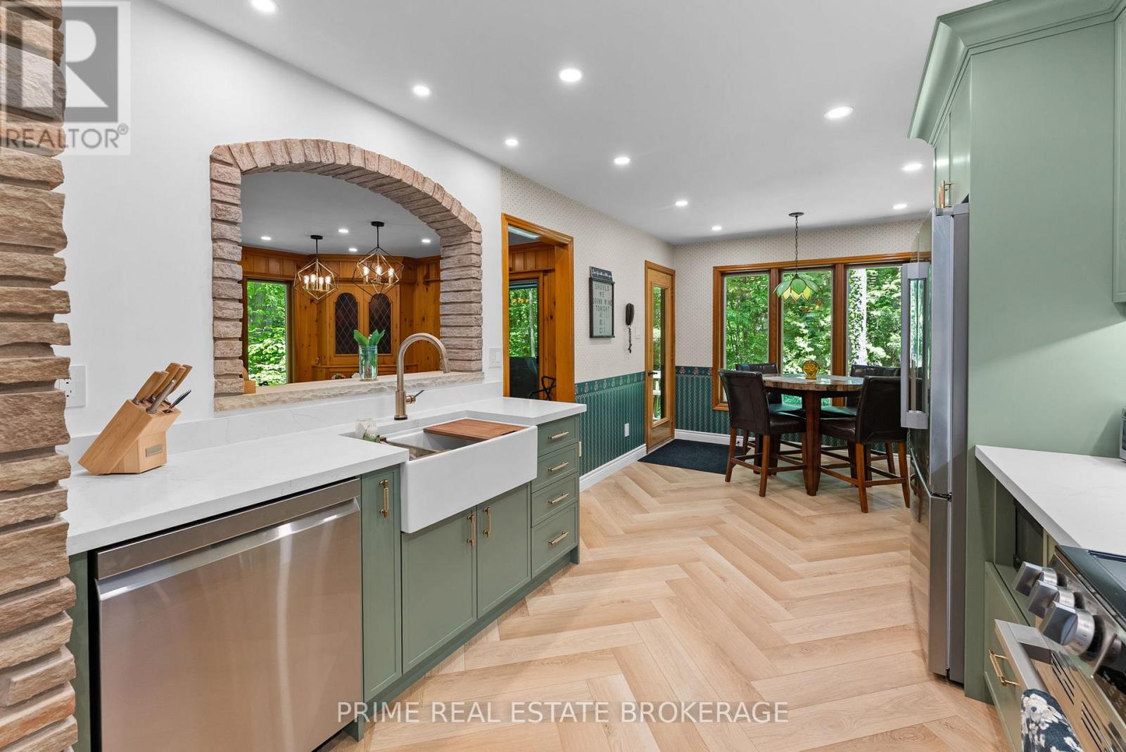 10392 GRAND OAKS DRIVE - Image 11