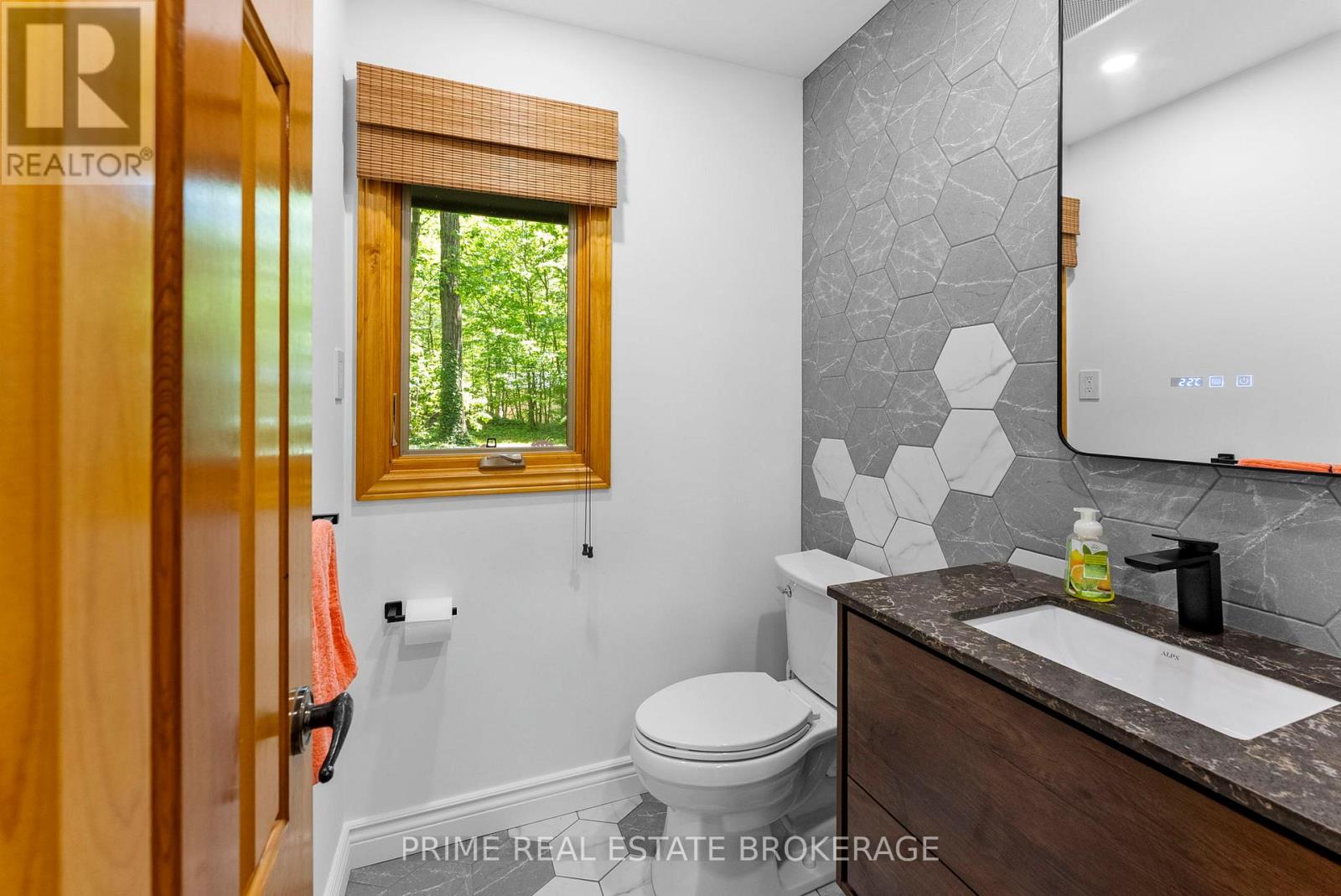 10392 GRAND OAKS DRIVE - Image 21