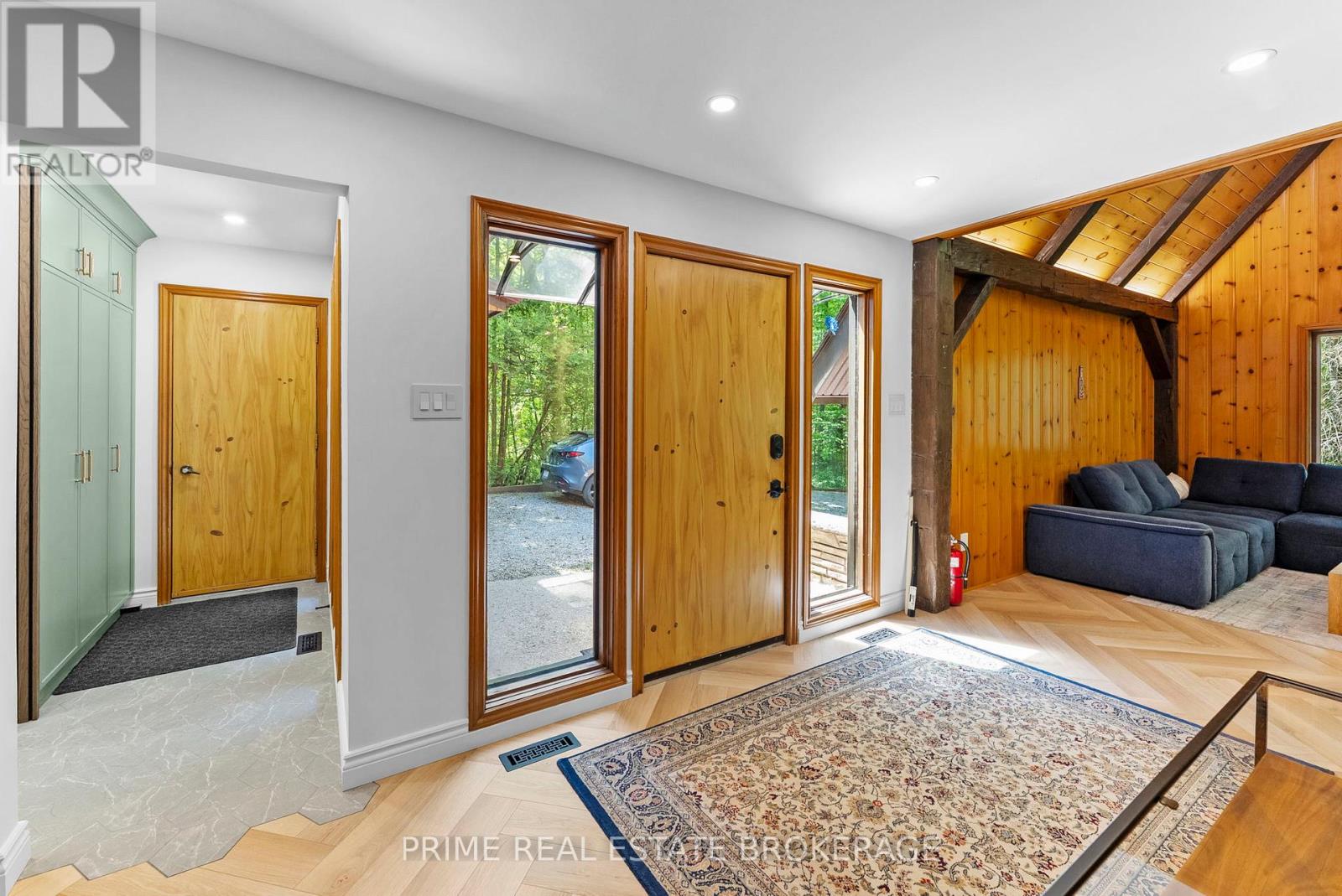 10392 GRAND OAKS DRIVE - 6