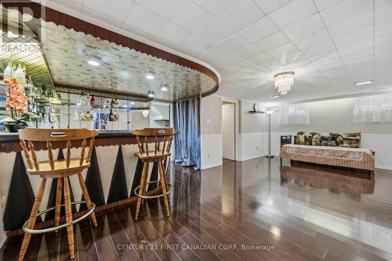 184 DURAND STREET - Image 20