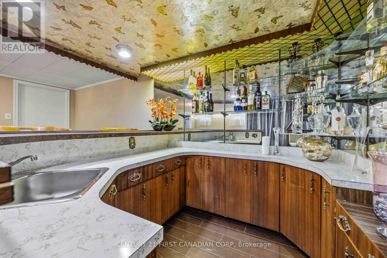 184 DURAND STREET - Image 21