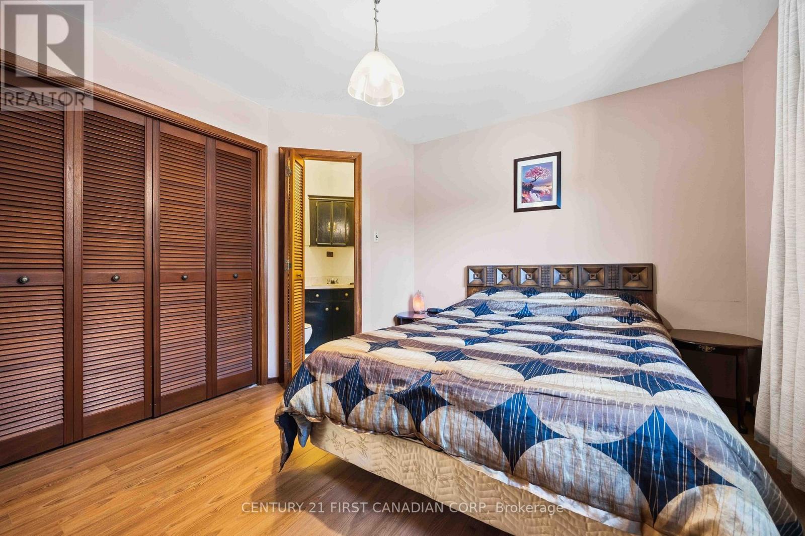 184 DURAND STREET - Image 9
