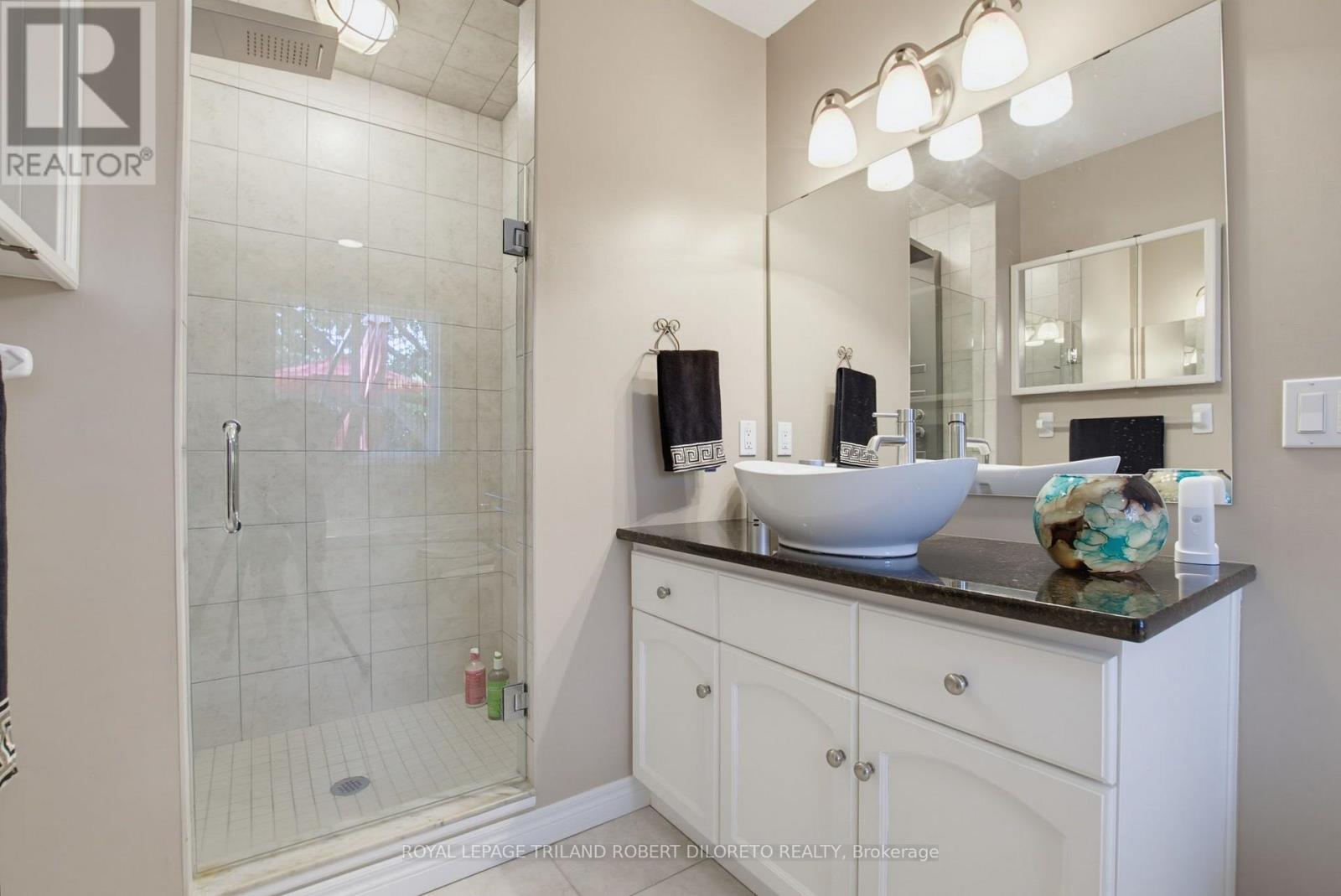 9989 OXBOW DRIVE - 21
