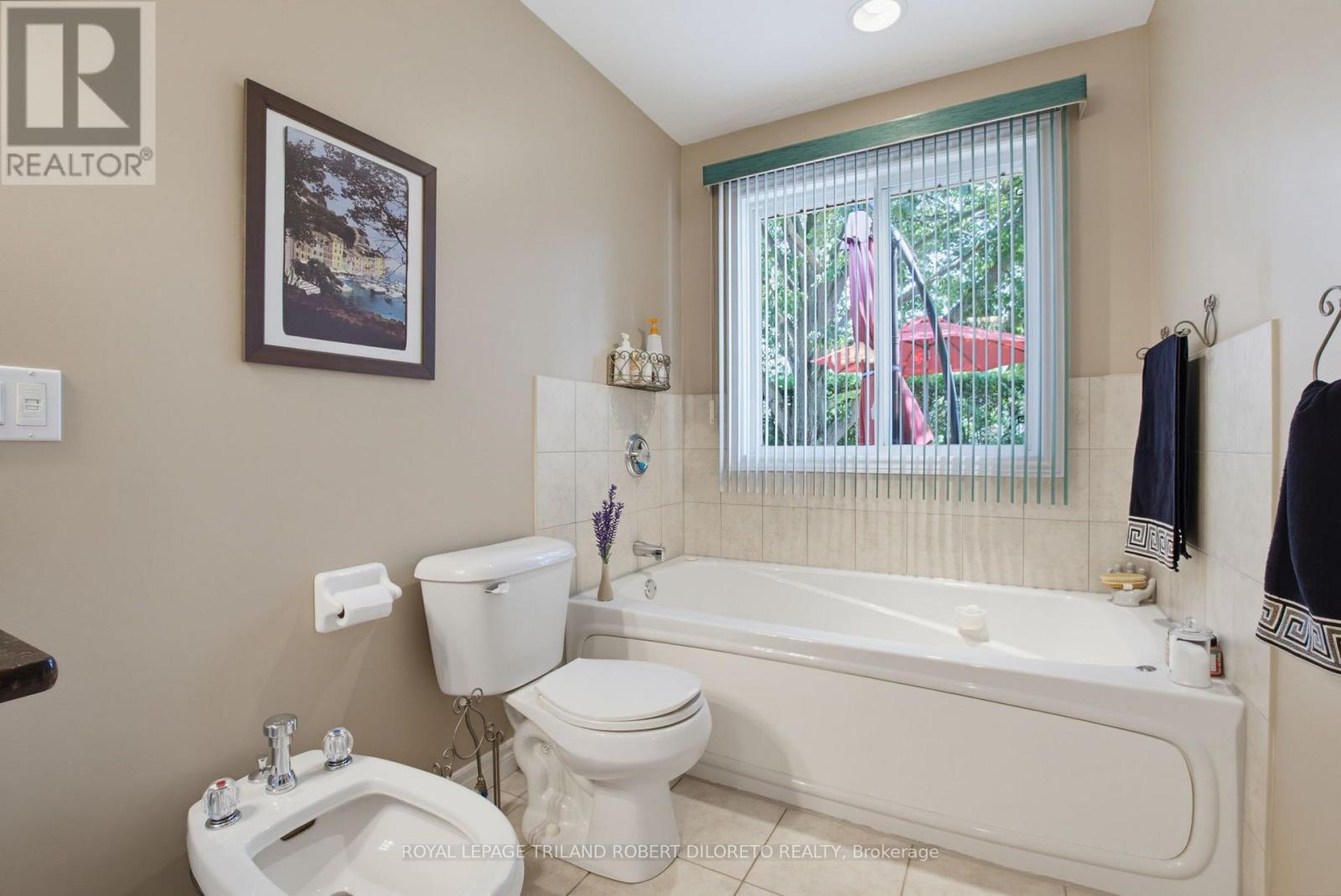 9989 OXBOW DRIVE - 22