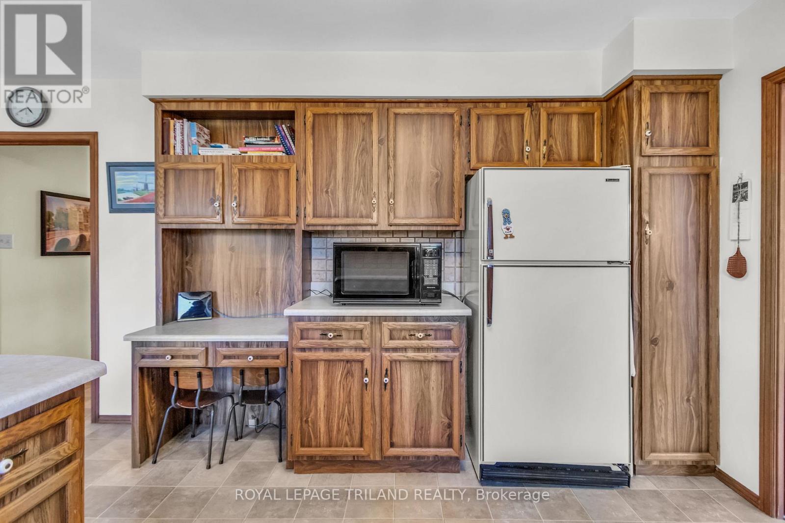 5257 CLIFF ROAD - 16