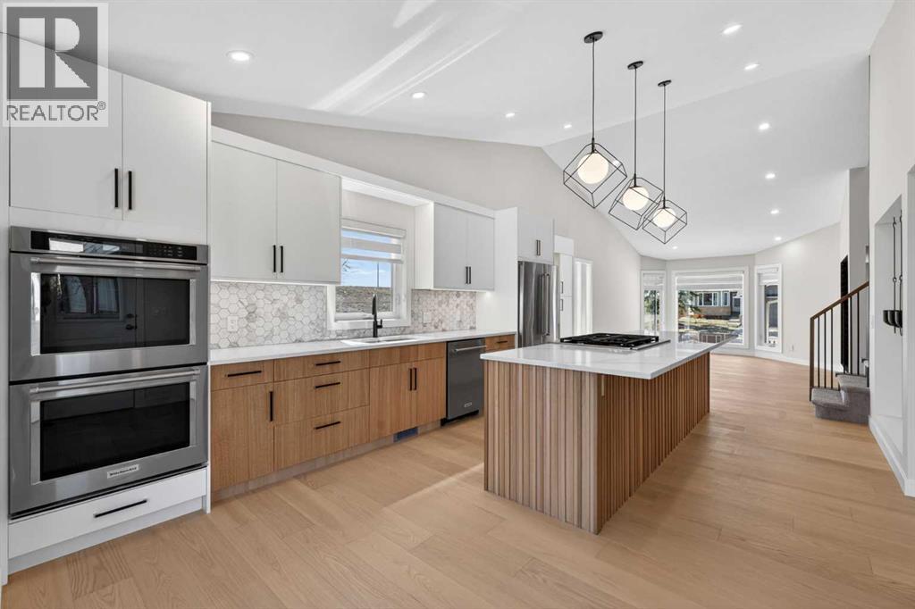 42 Sunvista Crescent SE - 1