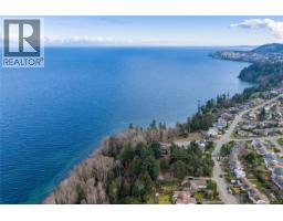 6208 Icarus Dr, Nanaimo, BC V9V1B8 Photo 30