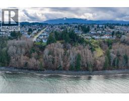6208 Icarus Dr, Nanaimo, BC V9V1B8 Photo 9