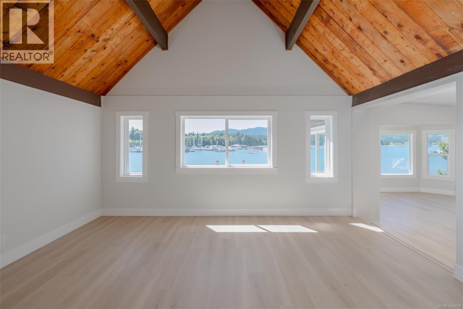 5492 Deep Bay Dr - 16