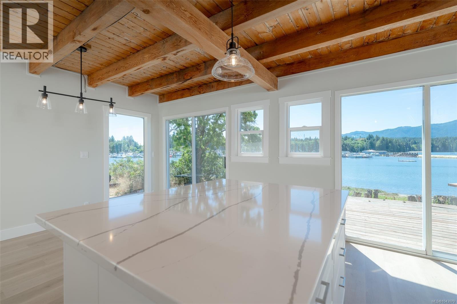 5492 Deep Bay Dr - 4